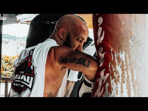 25 Minute Muay Thai Elbow Heavy Bag Workout 썸네일 이미지